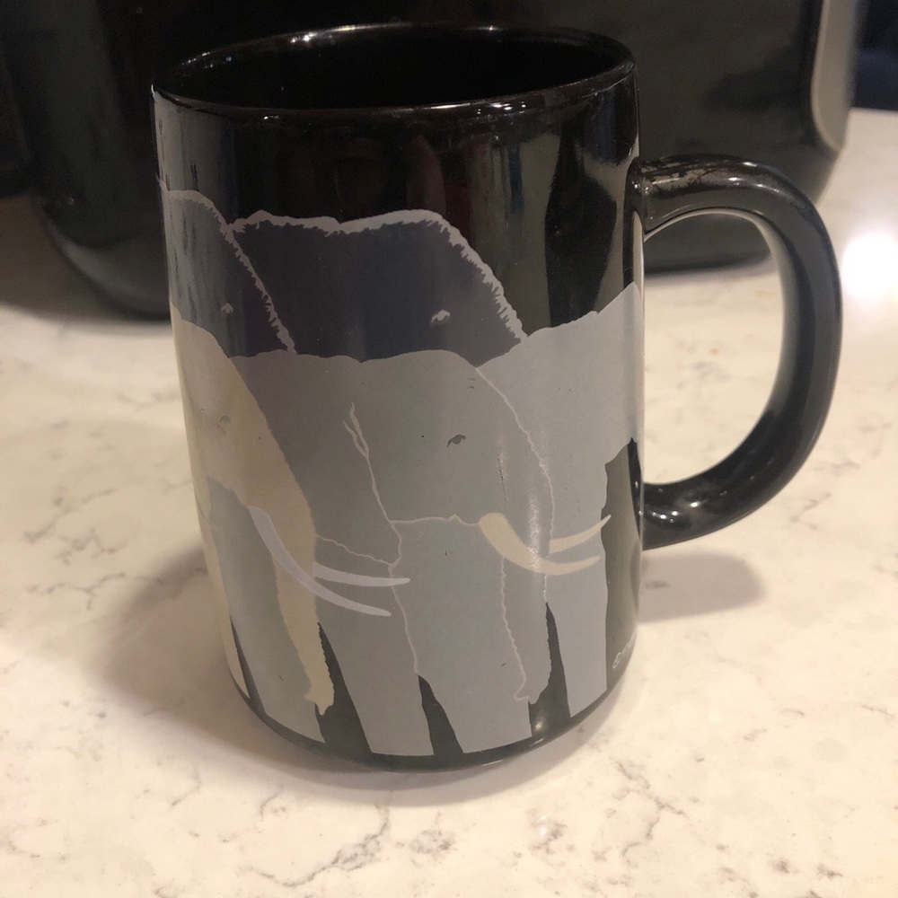 It’s guru vintage Elephant Print Ceramic Coffee Mug